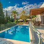 וילה Mounda Hermes