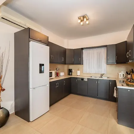 Willa Mounda Hermes *